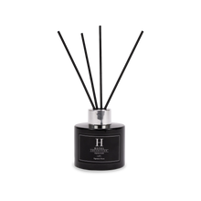 Load image into Gallery viewer, Dream On Reed Diffuser